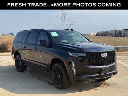 Certified 2023 Cadillac Escalade ESV Sport Platinum w/ LPO, ONYX Package image 1