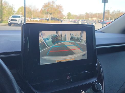 Certified 2023 Toyota Corolla LE image 22