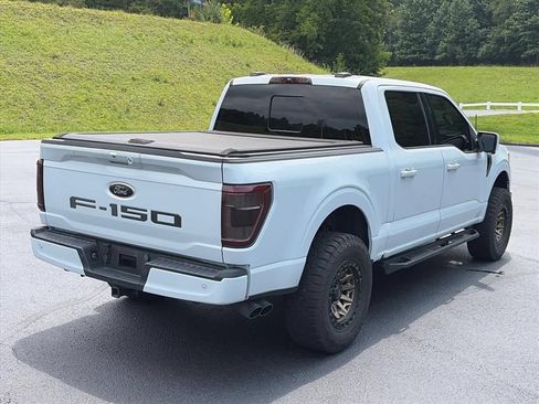 Used 2022 Ford F150 Lariat AWD/4WD image 4