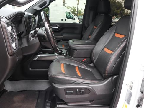 Used 2022 GMC Sierra 2500 AT4 w/ AT4 Premium Plus Package AWD/4WD image 22