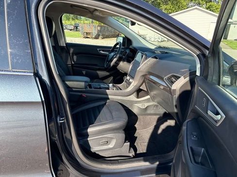 Used 2024 Ford Edge SEL w/ Convenience Package AWD/4WD image 5