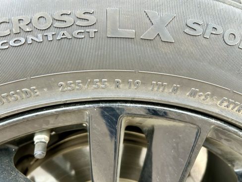 Used 2018 Jaguar F-PACE Prestige image 10