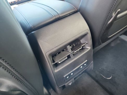 New 2025 Jeep Wagoneer S Launch Edition image 33