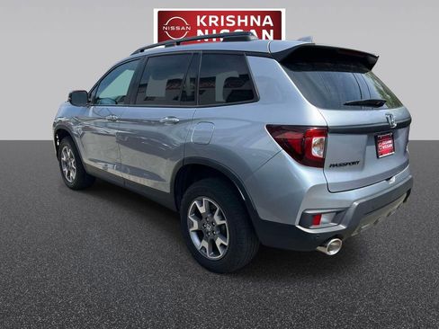 Used 2023 Honda Passport TrailSport image 5