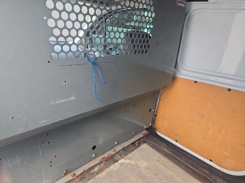 Used 2015 Ford Transit Connect XL image 10