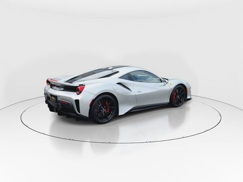 Used 2019 Ferrari 488 Pista Coupe image 8