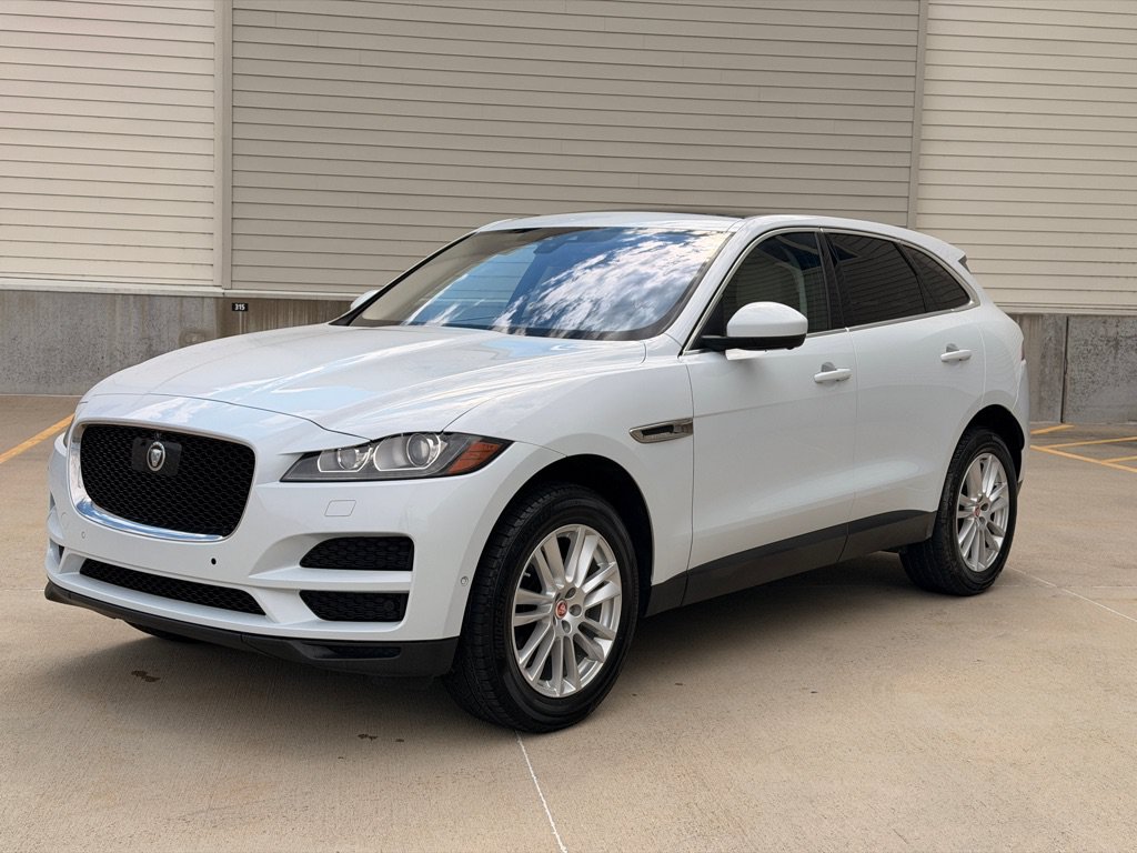 Used 2019 Jaguar F-PACE Prestige AWD/4WD image 7