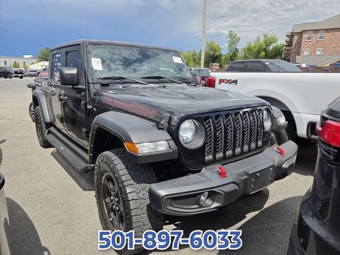 Used 2022 Jeep Gladiator Rubicon w/ Cold Weather Group AWD/4WD image 2