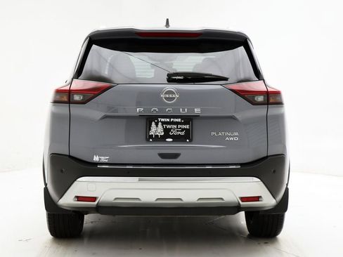 Used 2023 Nissan Rogue Platinum w/ Platinum Premium Package image 8