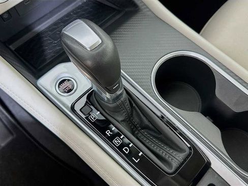 Certified 2025 Nissan Altima 2.5 SV w/ SV Premium Package image 15