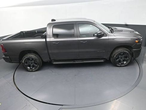 Used 2026 RAM 1500 Express AWD/4WD image 19