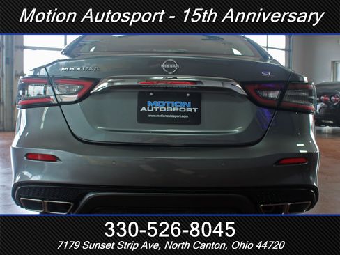 Used 2023 Nissan Maxima SL FWD image 9