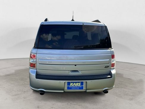 Used 2019 Ford Flex SE image 5