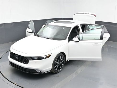 New 2025 Honda Accord Touring image 50