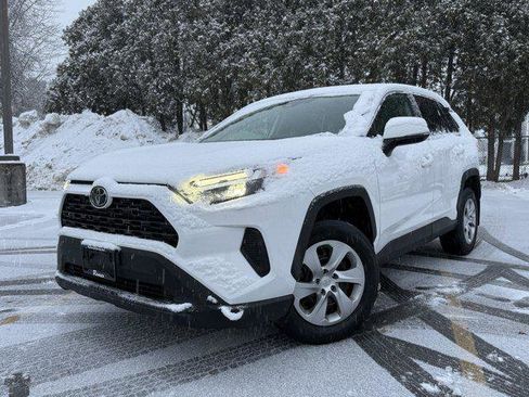Certified 2023 Toyota RAV4 LE image 1