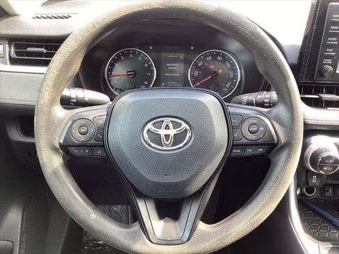 Used 2019 Toyota RAV4 XLE FWD image 26