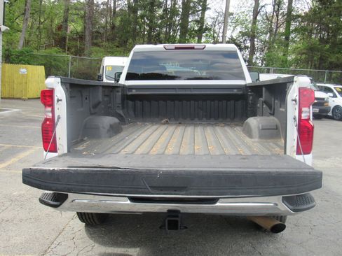 Used 2020 Chevrolet Silverado 2500 W/T w/ WT Convenience Package image 9