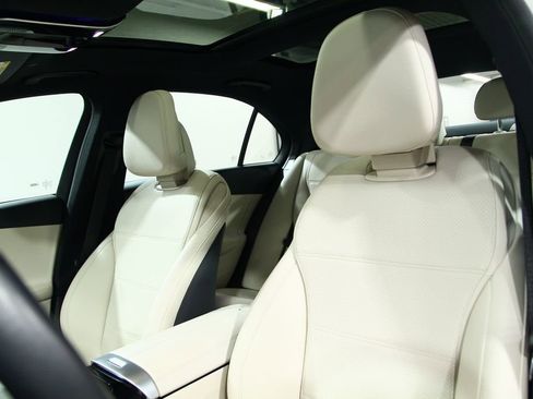 Certified 2023 Mercedes-Benz C 300 4MATIC Sedan image 18