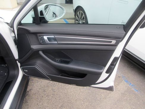 Used 2023 Porsche Panamera Platinum Edition RWD image 22