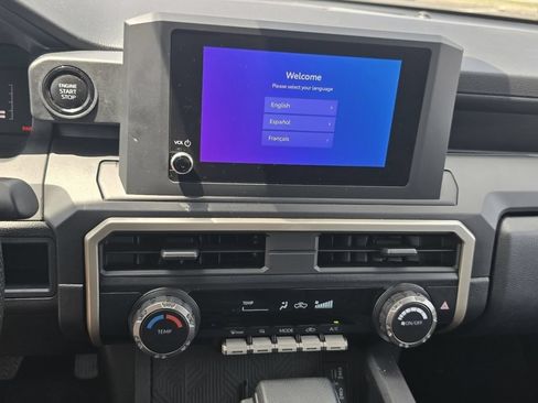 Certified 2024 Toyota Tacoma SR AWD/4WD image 28