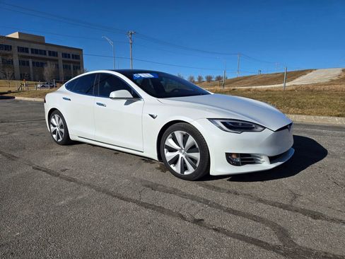 Used 2021 Tesla Model S Long Range image 1