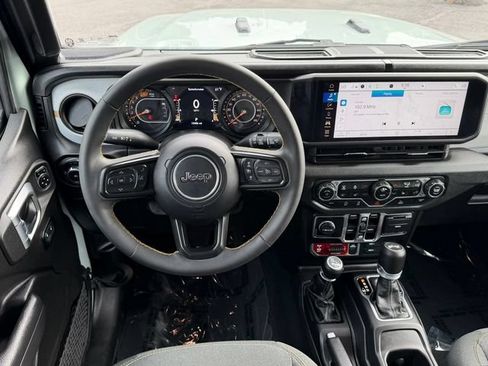 Used 2024 Jeep Wrangler Unlimited Sport AWD/4WD image 12