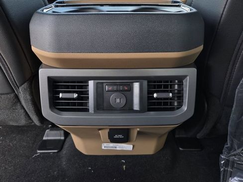 New 2026 Ford F350 Lariat w/ Lariat Premium Package AWD/4WD image 16