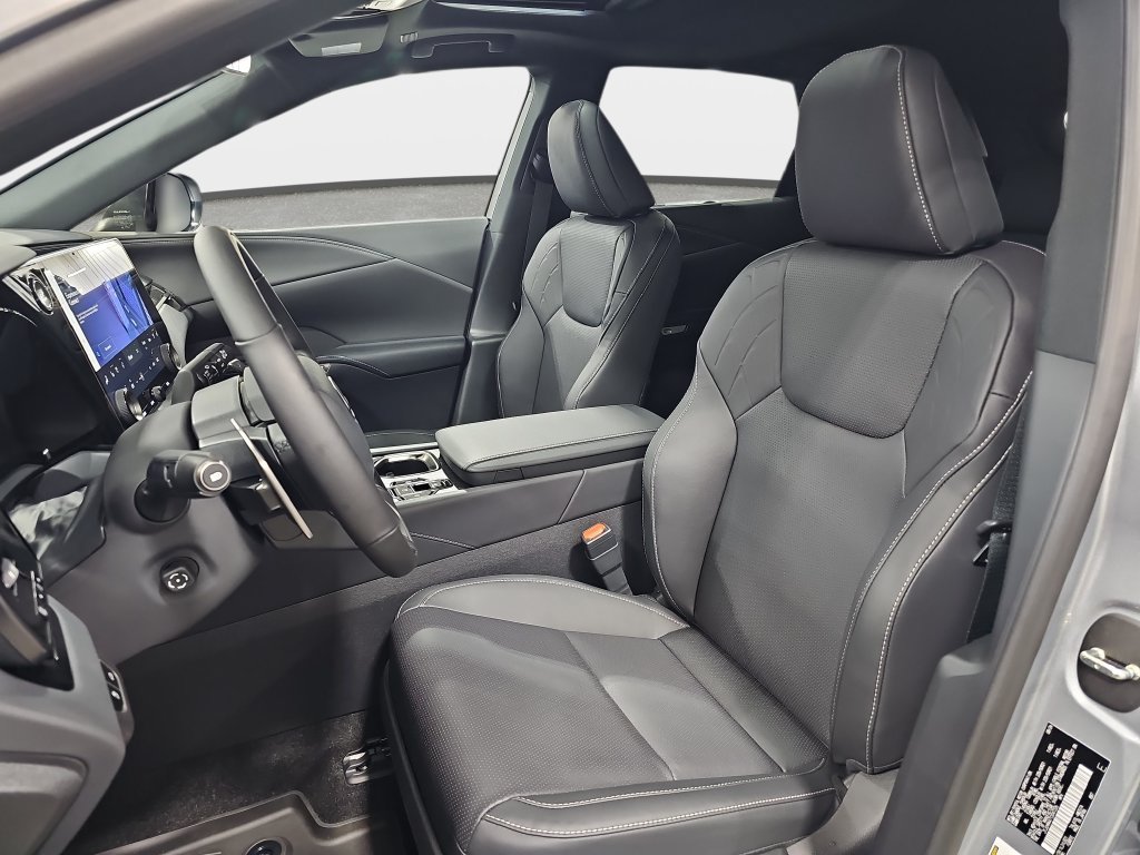 New 2026 Lexus RX 350 FWD image 14