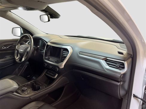 Used 2022 GMC Acadia SLT w/ Technology Package image 32