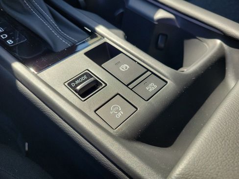 New 2026 Nissan Sentra SV w/ SV Convenience Package image 32