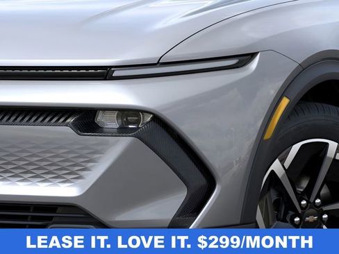 New 2026 Chevrolet Equinox EV LT image 9