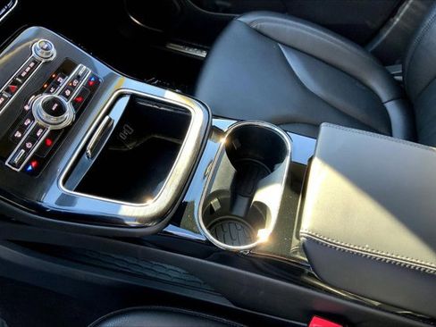 Used 2022 Lincoln Nautilus AWD w/ Premium Package image 15