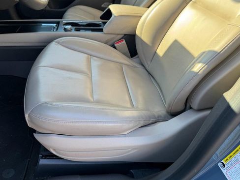 Used 2023 Lincoln Corsair FWD image 26