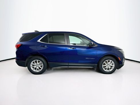 Used 2022 Chevrolet Equinox LT FWD image 10