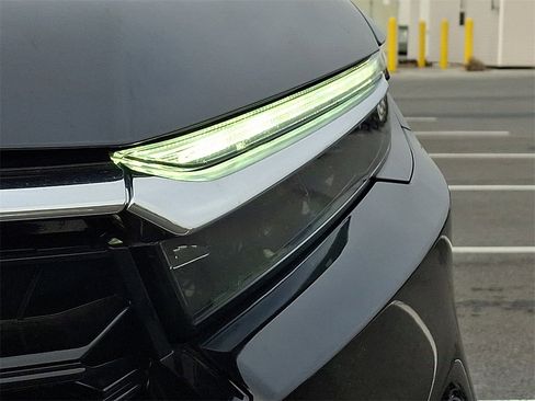 Used 2025 Honda CR-V EX-L image 9