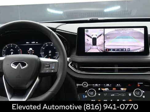 Certified 2026 INFINITI QX60 Luxe w/ Cargo Package AWD/4WD image 14