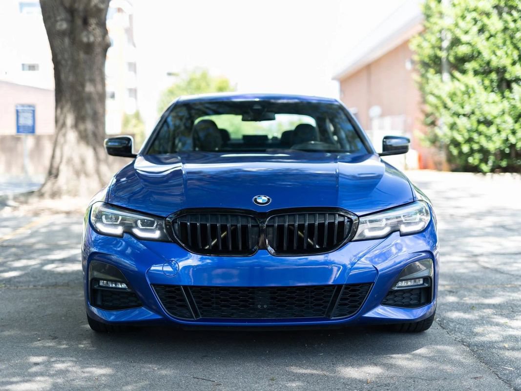 Used 2022 BMW 330i Sedan w/ M Sport Package RWD image 6