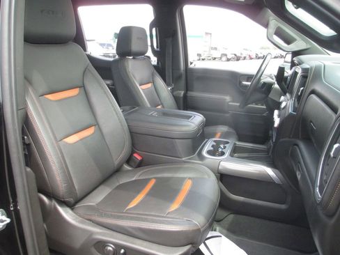 Used 2021 GMC Sierra 1500 AT4 w/ AT4 Value Package AWD/4WD image 27