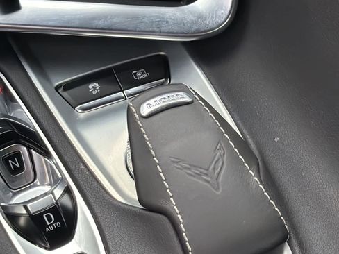 Used 2021 Chevrolet Corvette 2LT w/ Z51 Performance Package image 21