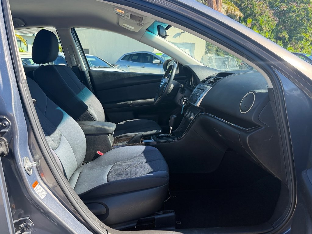 Used 2011 MAZDA MAZDA6 i Touring FWD image 18