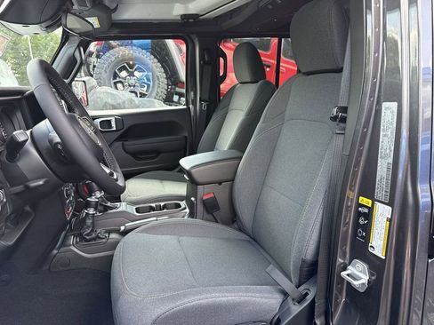 New 2026 Jeep Wrangler Willys AWD/4WD image 21