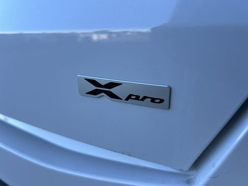 New 2026 Kia Sorento SX Prestige w/ Olive Brown Leather Package image 8