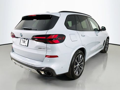 New 2026 BMW X5 xDrive40i w/ Executive Package AWD/4WD image 5