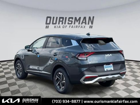 New 2025 Kia Sportage LX image 3