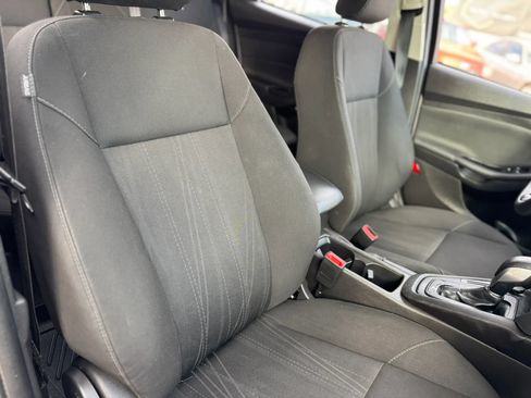 Used 2018 Ford Focus SE FWD image 33