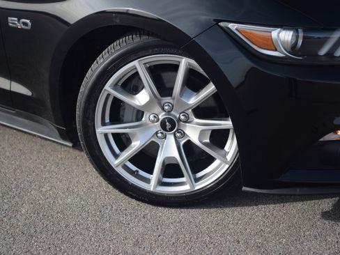 Used 2015 Ford Mustang GT Premium w/ Equipment Group 401A image 30