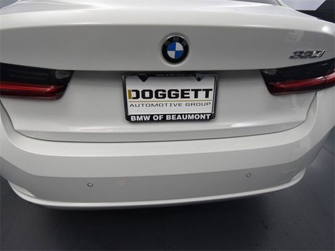 New 2024 BMW 330i Sedan w/ Convenience Package image 2