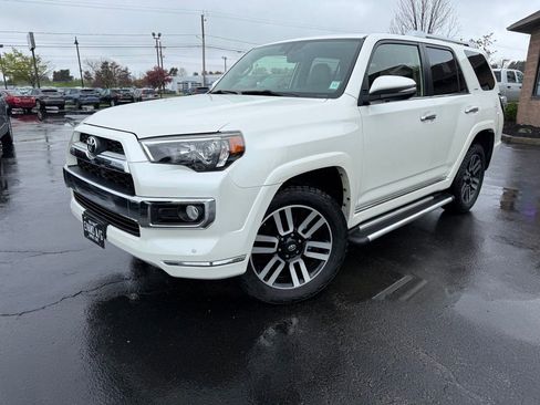 Used 2018 Toyota 4Runner Limited AWD/4WD image 1