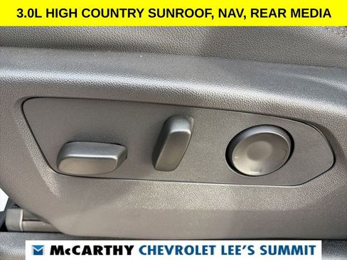 Used 2025 Chevrolet Tahoe High Country image 55