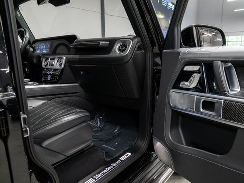 Used 2022 Mercedes-Benz G 550 image 33